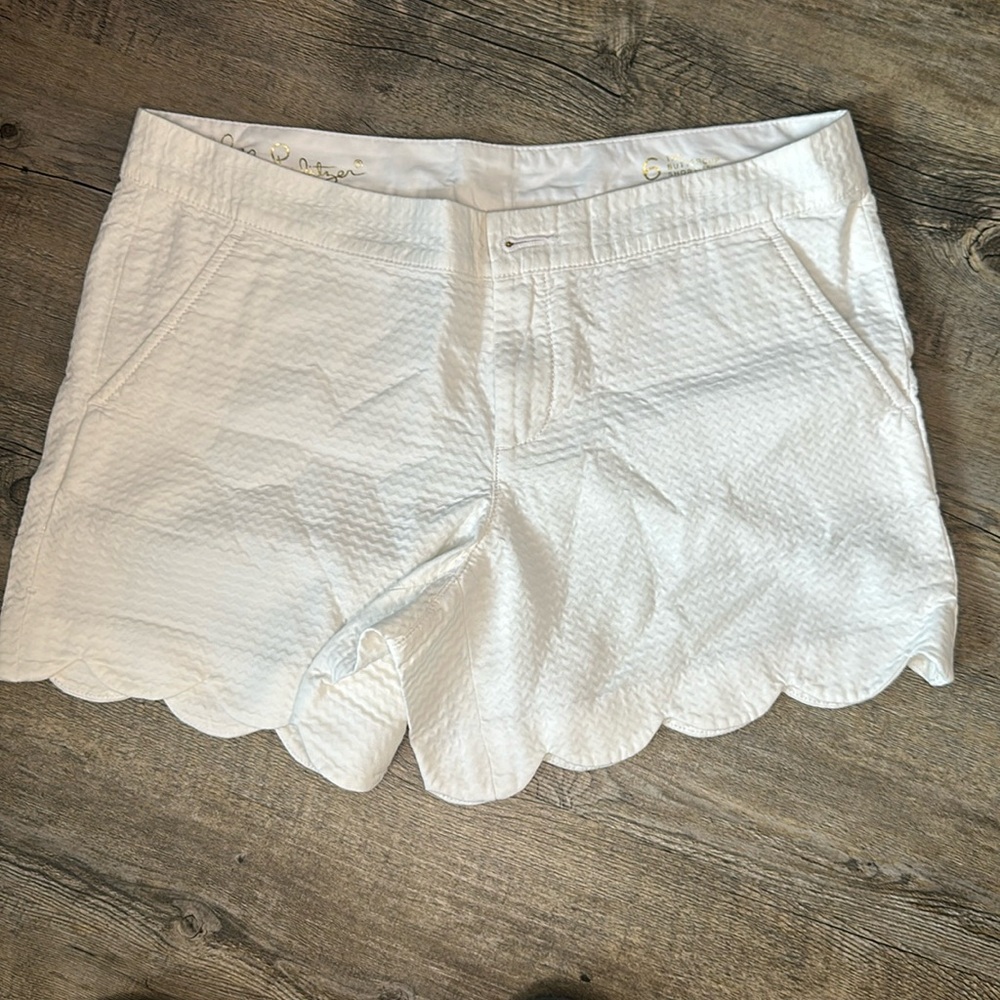 Lilly Pulitzer short| Size: 6